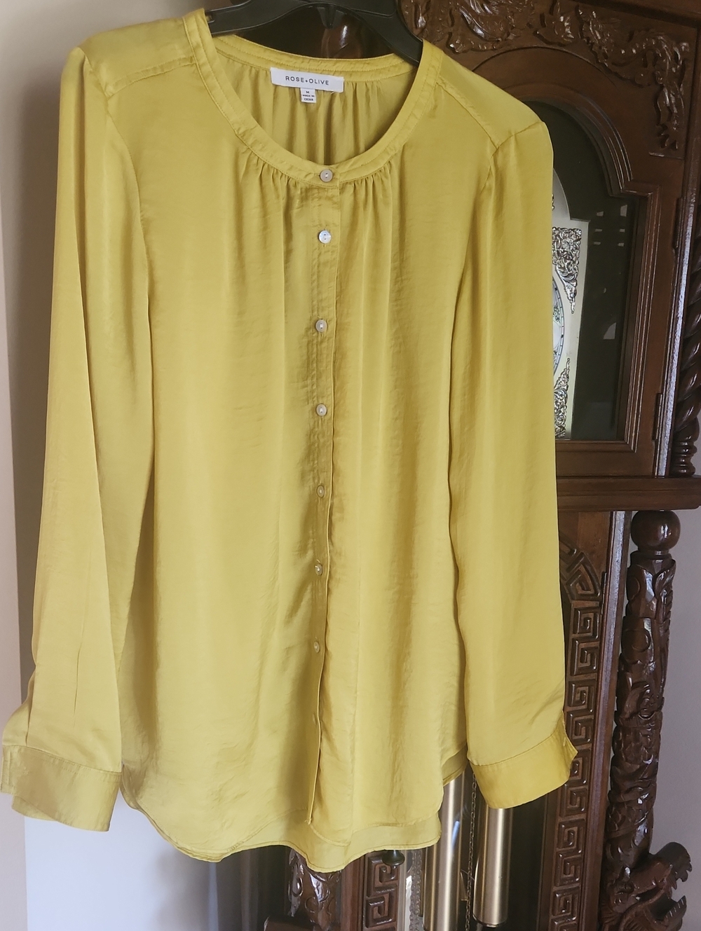 Rose & Olive Sunny Yellow Button-Front Long Sleeve Tunic